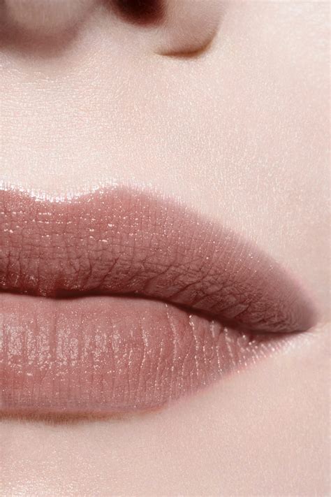 chanel rouge coco baume 938 keep cool|Rouge Coco baume tinted lips.